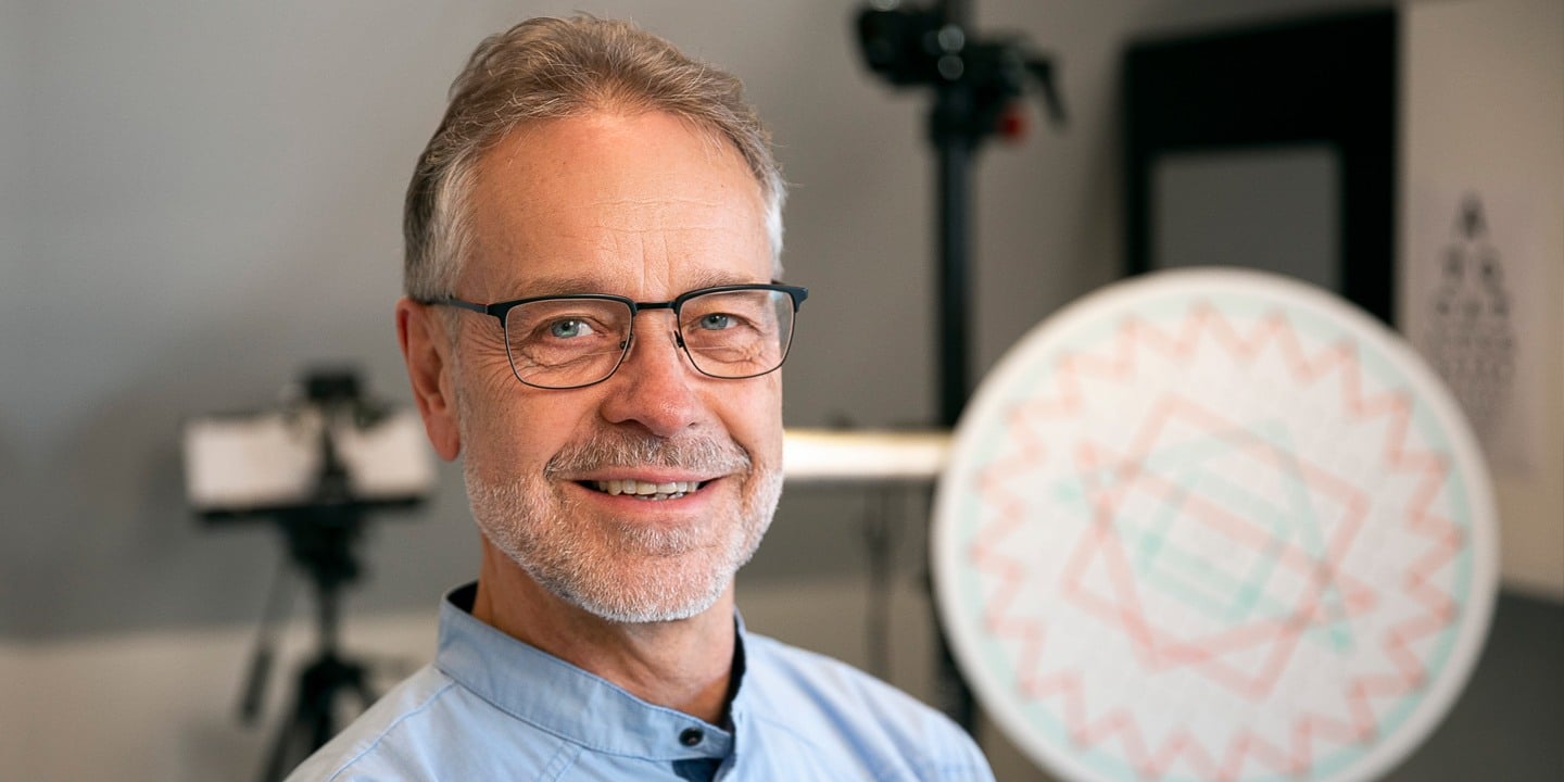 Neurooptometrist Steen Aalberg for Dansk Erhvervsoptik